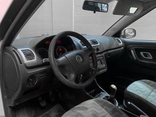 SKODA FABIA 1.2 Gasolina de 60CV del 2008