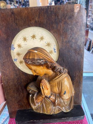 Figura religiosa de madera