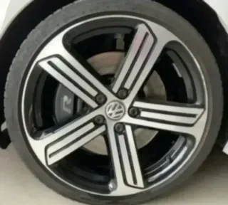 TAPABUJES CENTRO RUEDA LLANTA VOLKSWAGEN 5G0601171