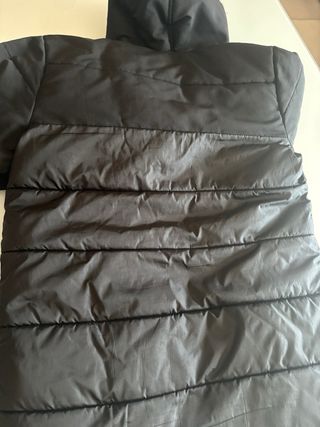 Abrigo McKenzie Negro con Capucha