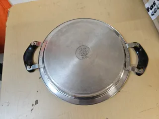 Plancha AMC Acero Inoxidable con Asas