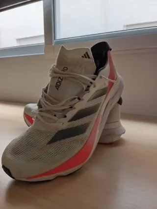 Zapatillas Adidas Adizero Boston 12 en buen estado