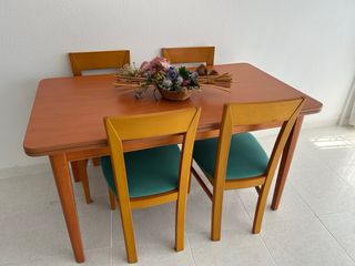Comedor  completo, mueble,mesa, sillas,sofá etc