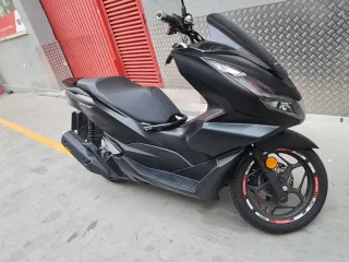 Honda PCX 125cc Negra nueva