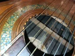 Guitarra Francisco Pau S.XIX