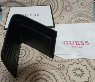 Cartera Guess Gris