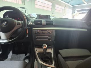 BMW Serie 1 118D 122CV