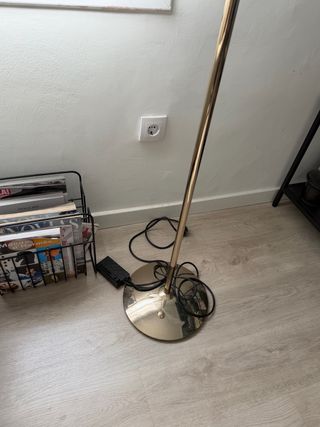 Lámpara de pie FASE Alogena 1,80m