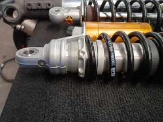 Amortiguadores Traseros Ohlins Multiregulables