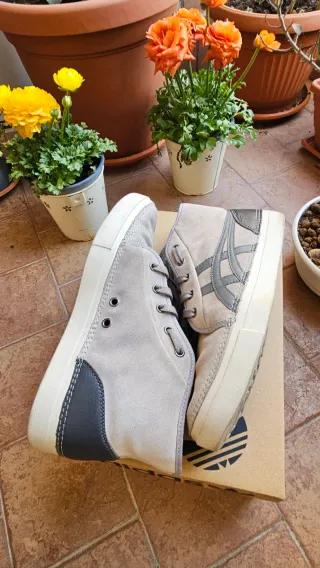 Onitsuka Tiger Sneakers light