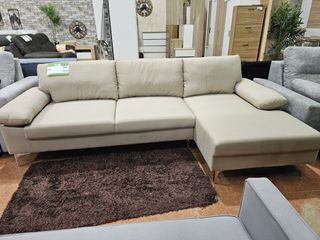 OFERTA DE SOFA CHAISELONGUE CON RINCONERA