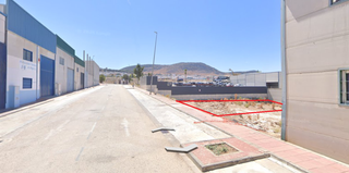 Solar industrial en Avda. Pacífico, Estepa