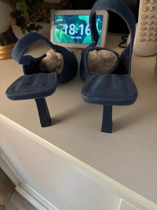 Elegantes zapatos vaqueros azules