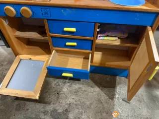 Cocina infantil de madera