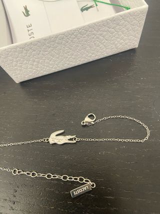Pulsera Lacoste Plata de hombre y de mujer.