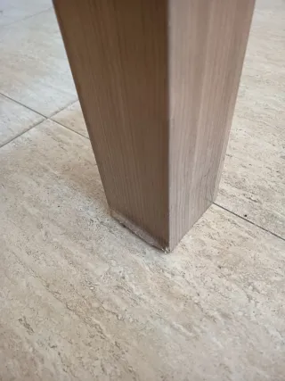 Mesa de comedor rectangular de madera