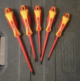 Juego 5 Destornilladores Aislados Alyco + Portaher