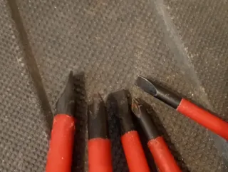 Juego 5 Destornilladores Aislados Alyco + Portaher