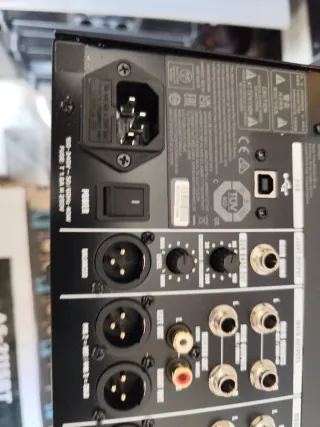 Mesa Mezcladora DJ Profesional 7 Canales