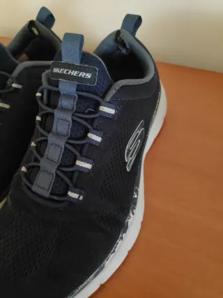 Zapatillas deportivas de Skechers para Hombre.
