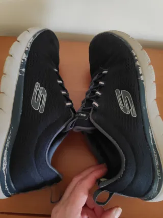 Zapatillas deportivas de Skechers para Hombre.