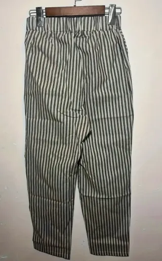 Pantalones anchos a rayas talla L