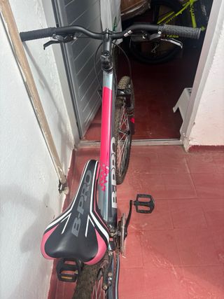 Bicicleta B-PRO M150 27,5”