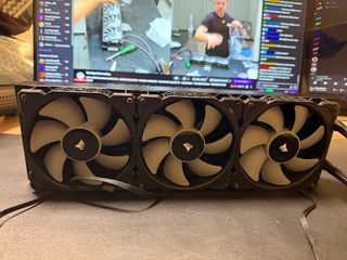 Corsair H150i PRO RGB Refrigeración Líquida