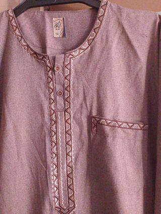 Jilaba hombre marrón talla M