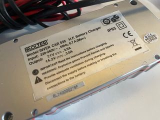 Cargador Batería Coche/Moto 6/12V