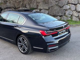 BMW Serie 7 745Le xDrive iPerformance batalla larga 394cv