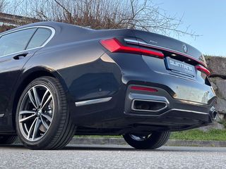 BMW Serie 7 745Le xDrive iPerformance batalla larga 394cv