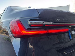 BMW Serie 7 745Le xDrive iPerformance batalla larga 394cv