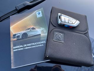 BMW Serie 7 745Le xDrive iPerformance batalla larga 394cv