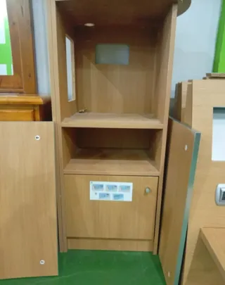 Hotel y pisos turísticos.