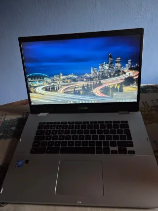 Chromebook ASUS gris