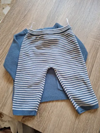 Conjunto bebé jersey y polainas talla 2/3 meses