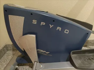 Bicicleta Elíptica BH Fitness