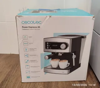 Cafetera Cecotec Power Espresso 20