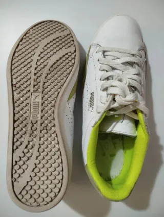 Se regalan zapatillas Puma de Piel Blancas y Verde