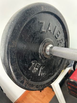 Discos pesas y barra