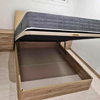 Colchón y canapé abatible