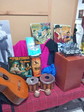 Cajón Flamenco, Bongos y Flauta timbal y maracas