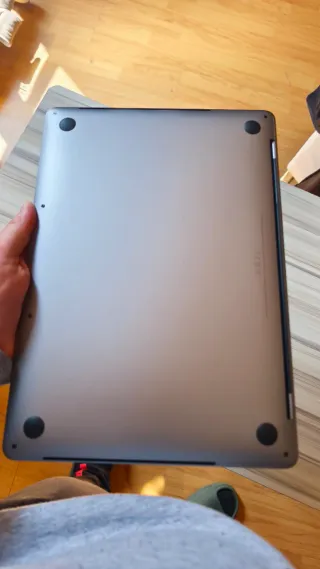 MacBook Pro i7 16GB RAM 500GB SSD