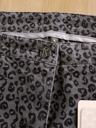 Pantalón estampado leopardo Naf Naf mujer