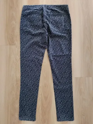 Pantalón estampado leopardo Naf Naf mujer