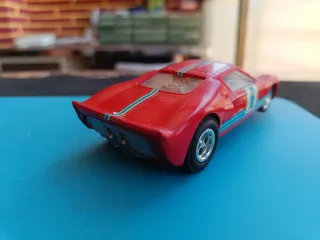 Scalextric Ford GT C-35 Rojo