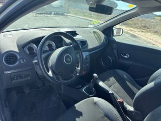 Renault Clio 3 Piezas 2008 para piezas
