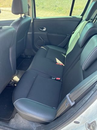 Renault Clio 3 Piezas 2008 para piezas