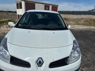Renault Clio 3 Piezas 2008 para piezas